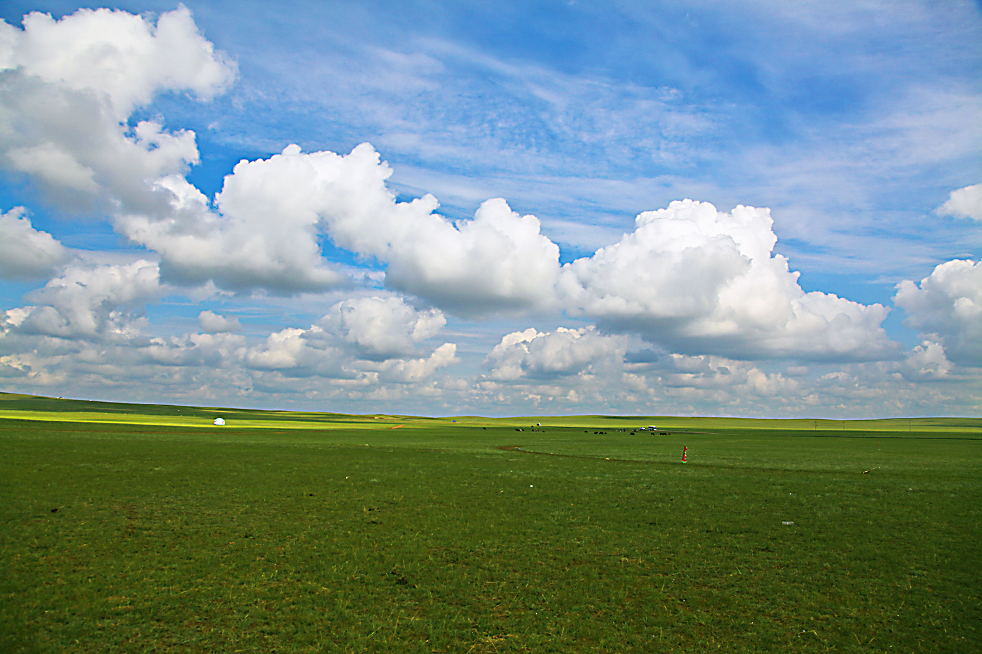 (人氣草原、5A響沙灣、歡樂牧場、內(nèi)蒙古博物院、夢幻水世界)雙飛5日親子游