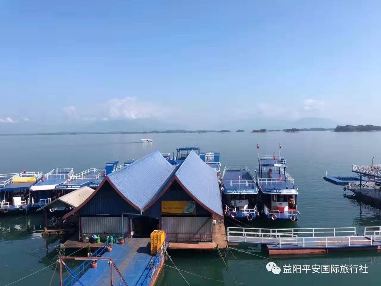 老撾?萬(wàn)象、萬(wàn)榮、瑯勃拉邦雙飛六日游